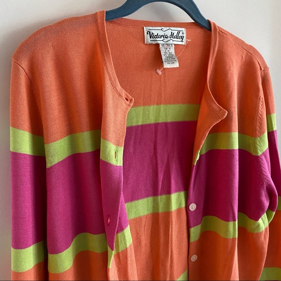 Vintage Victoria Holley Cardigan - Picture 8 of 10